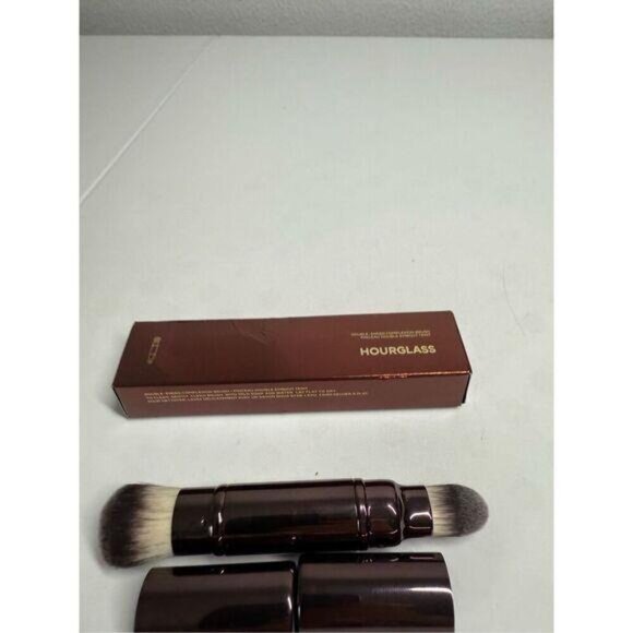 New Hourglass Retractable Double-Ended Complexion Brush NEW - Picture 9 of 9